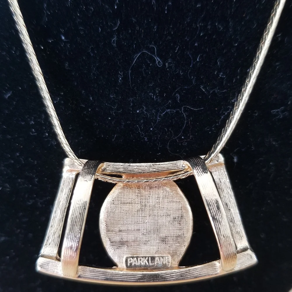Park Lane Gold and Faux Pearl Necklace Signed. Necklace Is 16" With Extender - Picture 3 of 4